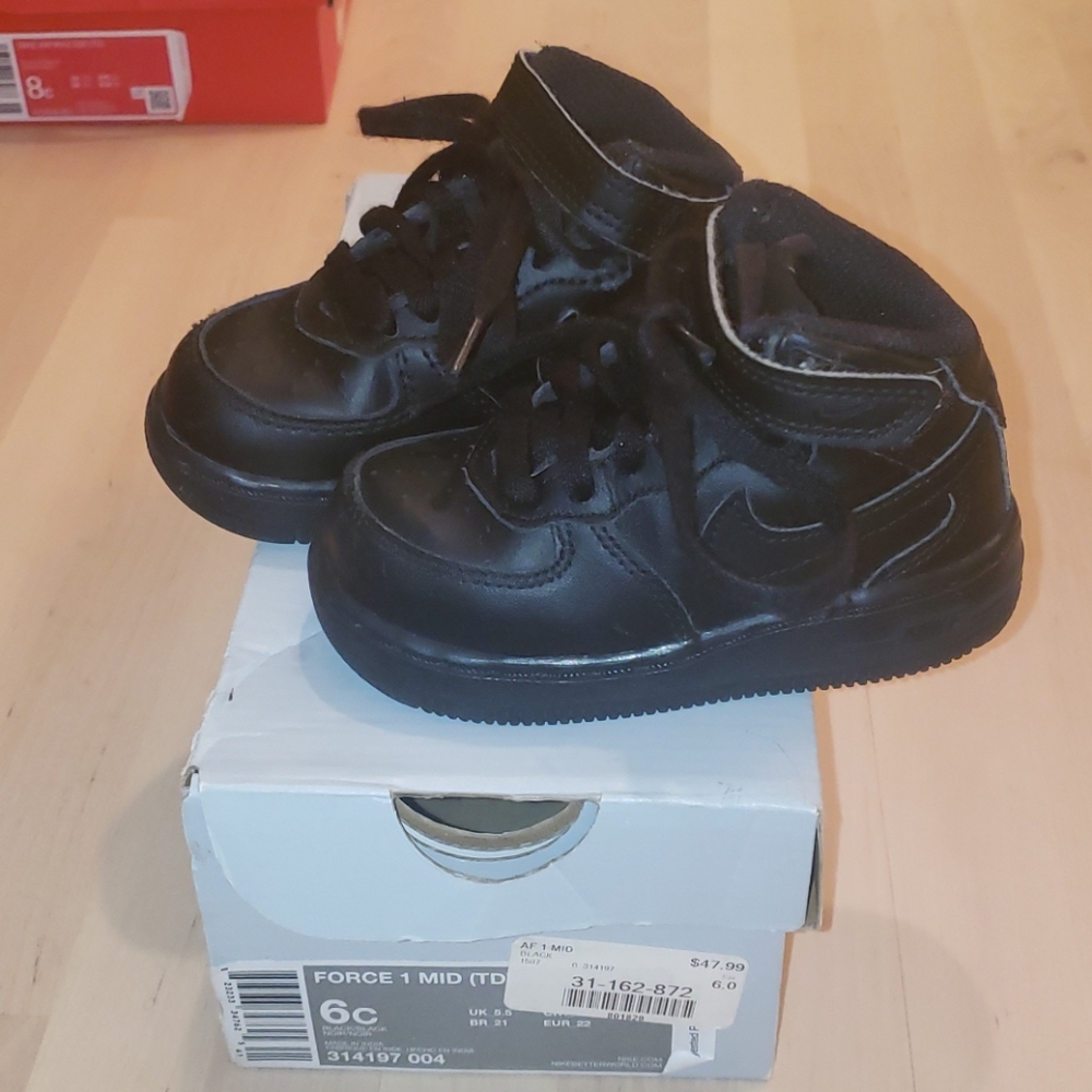Toddlers shoe